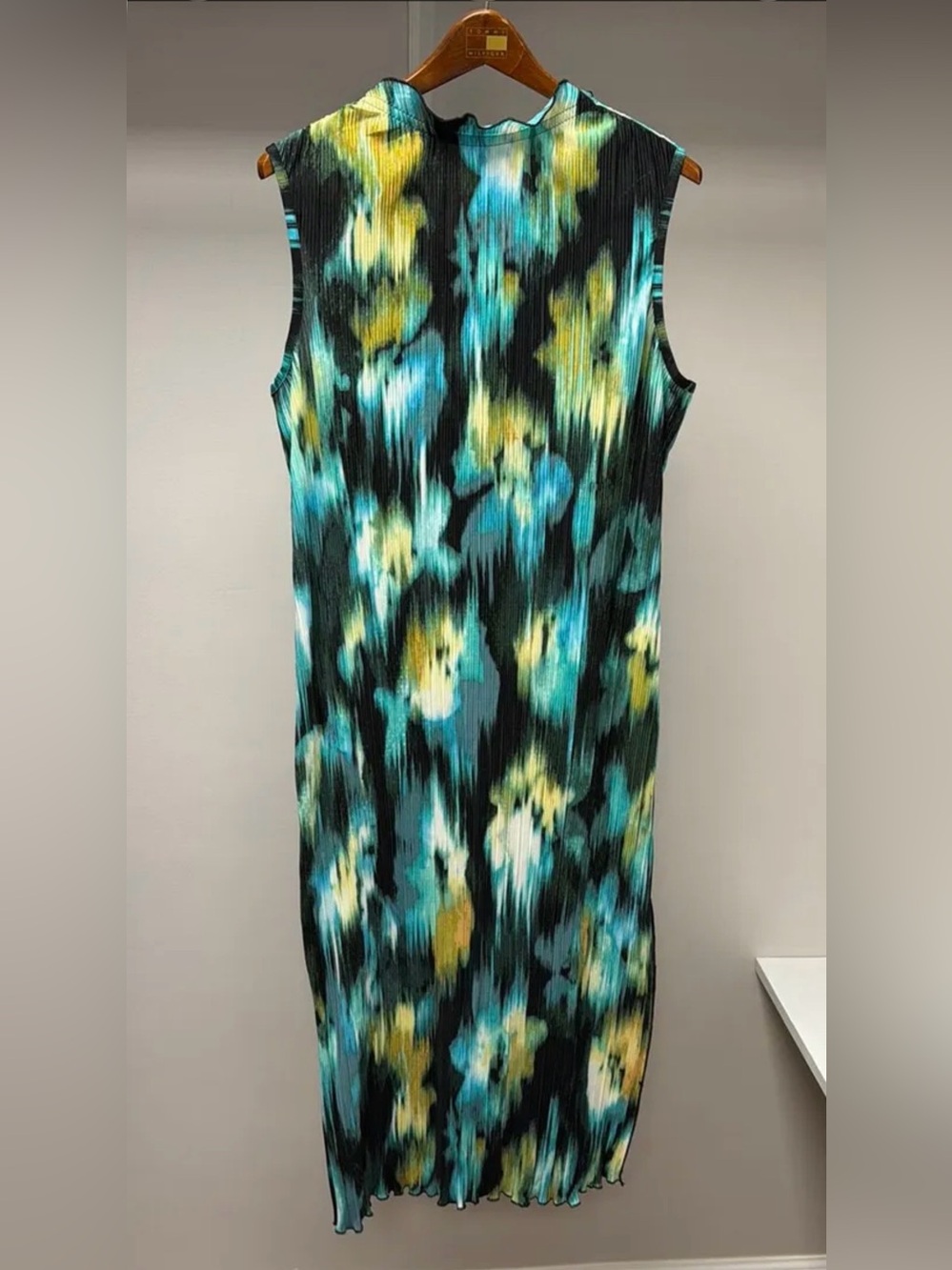 Sleeveless Floral-Print Midi Dress in Teal & Yellow